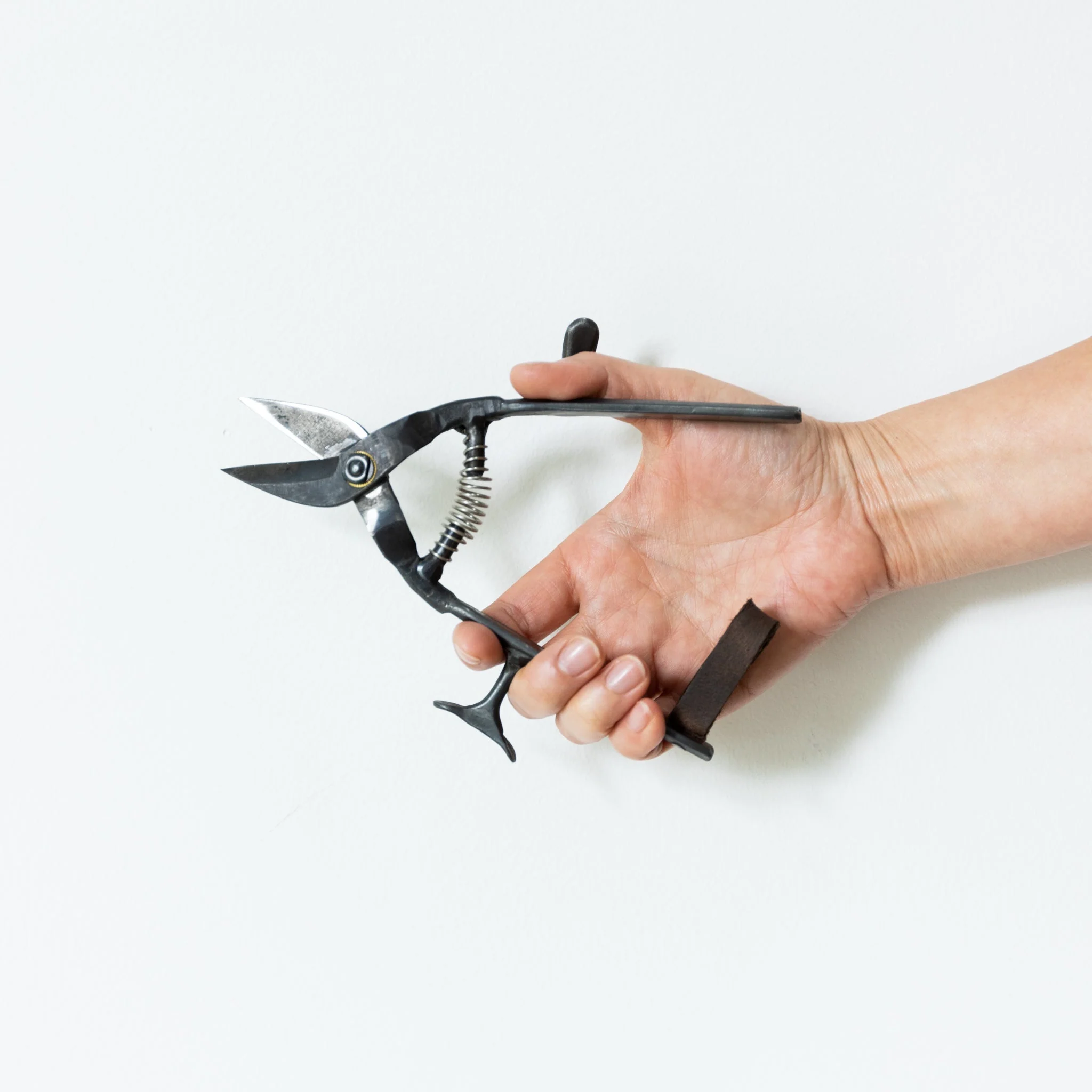 Tajika Garden Scissors - Image 3