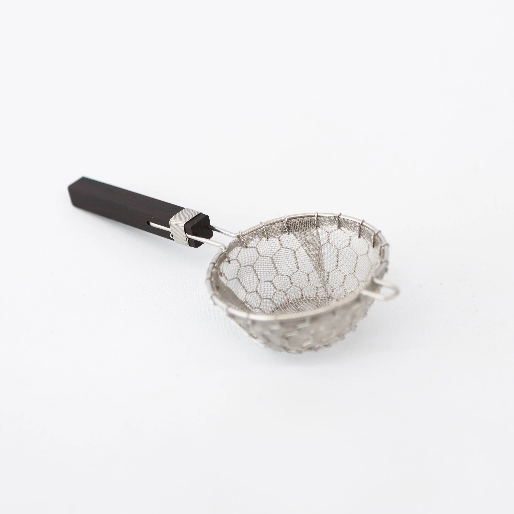 Kanaami-Tsuji Tea Strainers with Rosewood Handle - Image 5