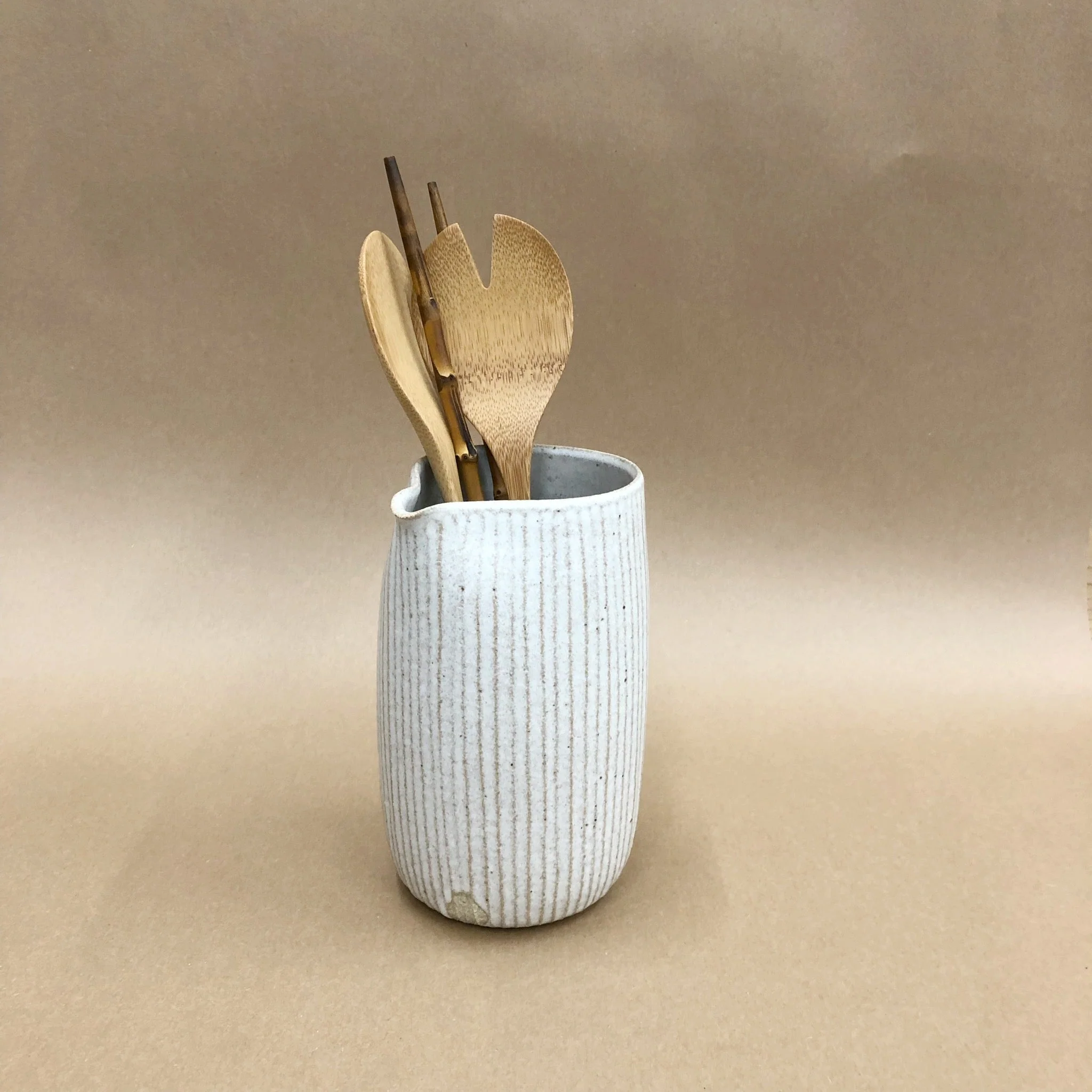 Tomoro Pottery Ceramic Rain Pitcher - Image 3