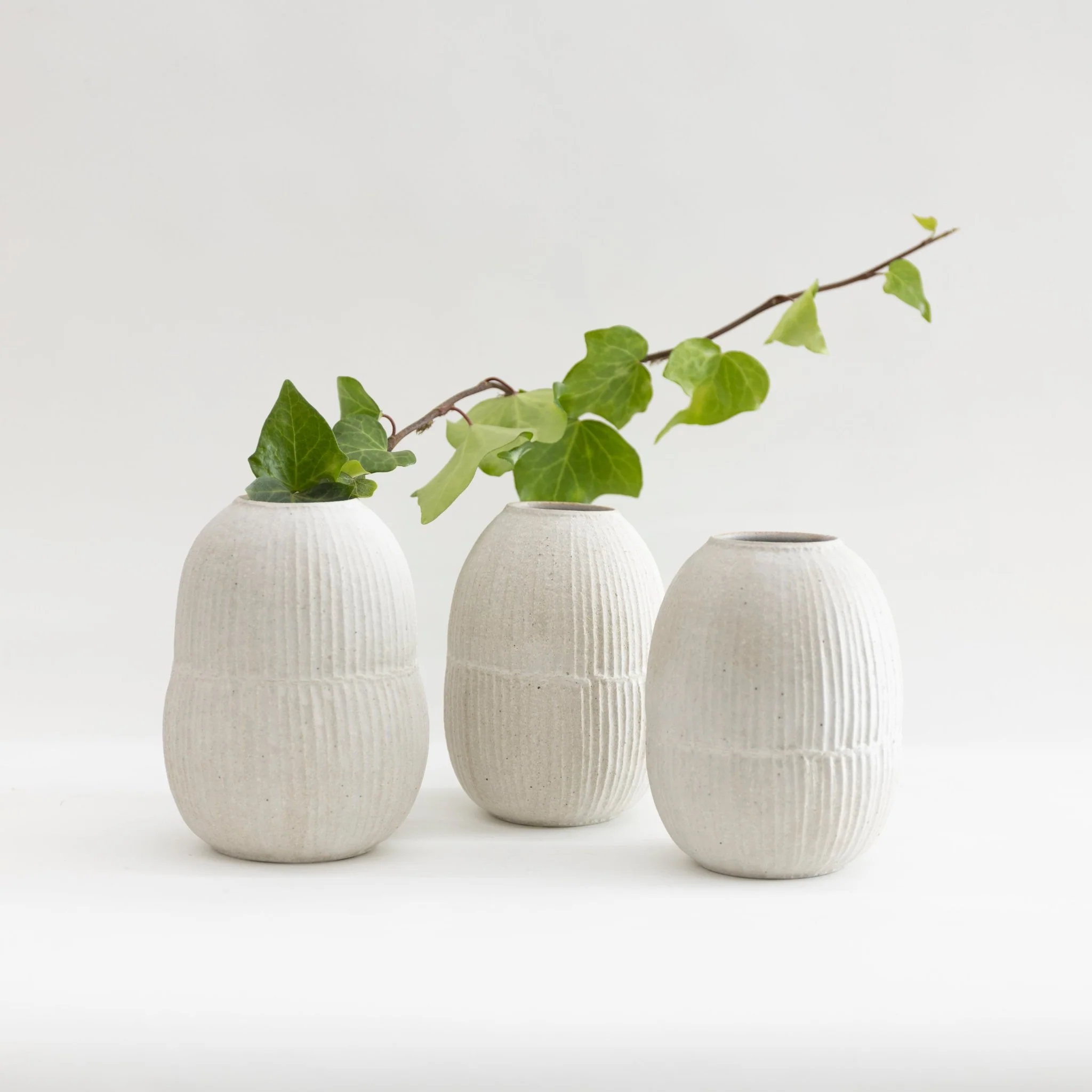 Tomoro Sand Vase Medium - Image 3