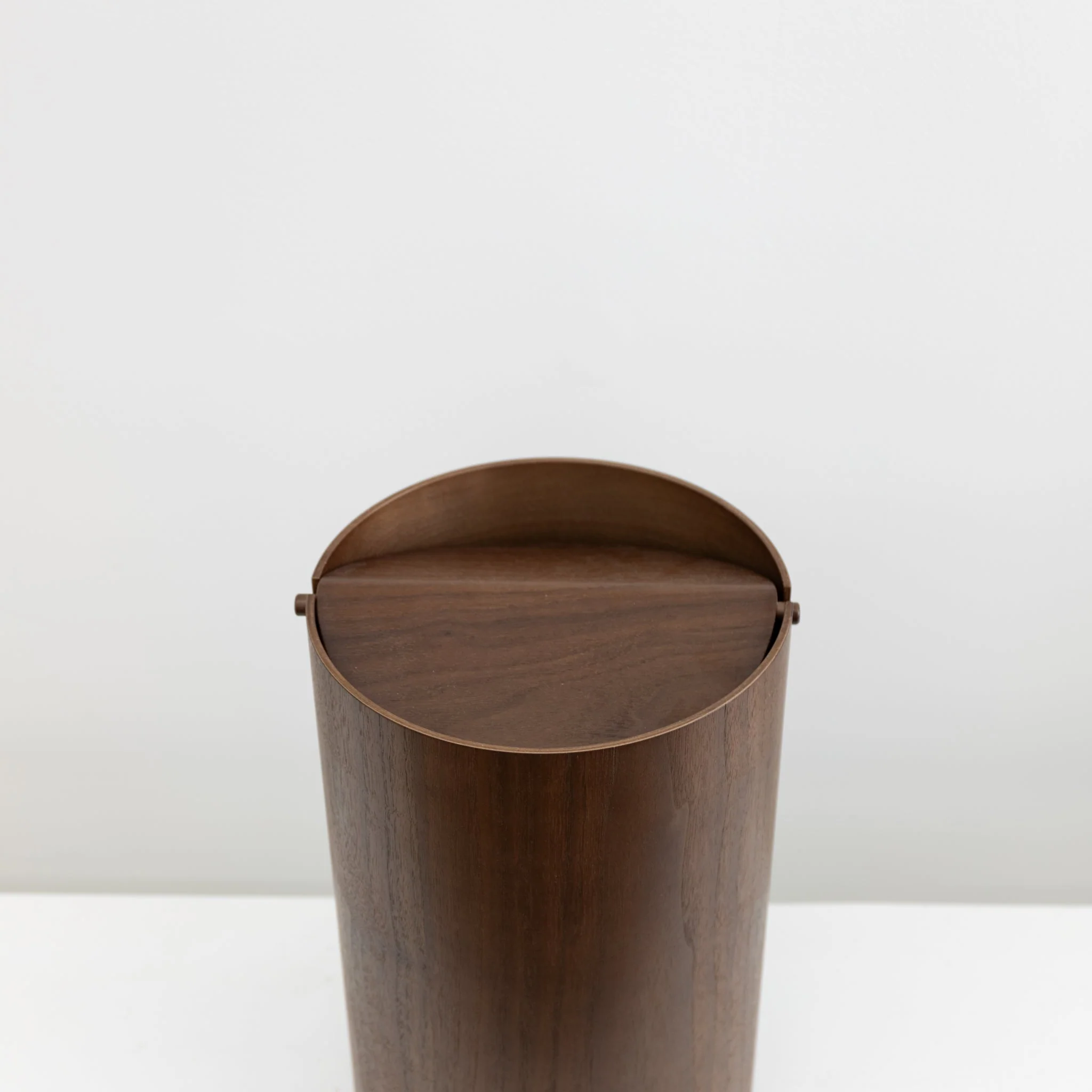 Lidded Waste Basket Walnut - Image 4