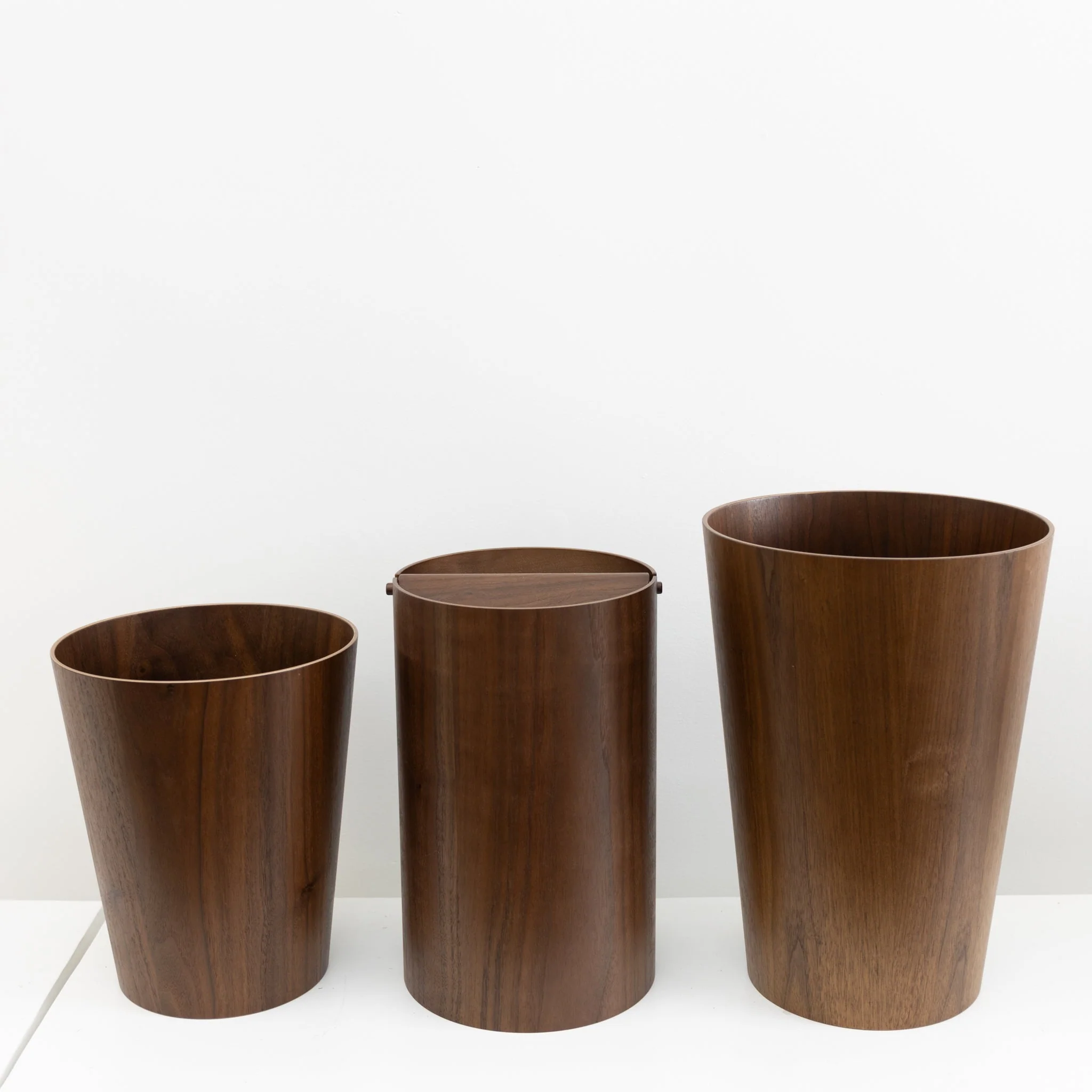 Lidded Waste Basket Walnut - Image 5
