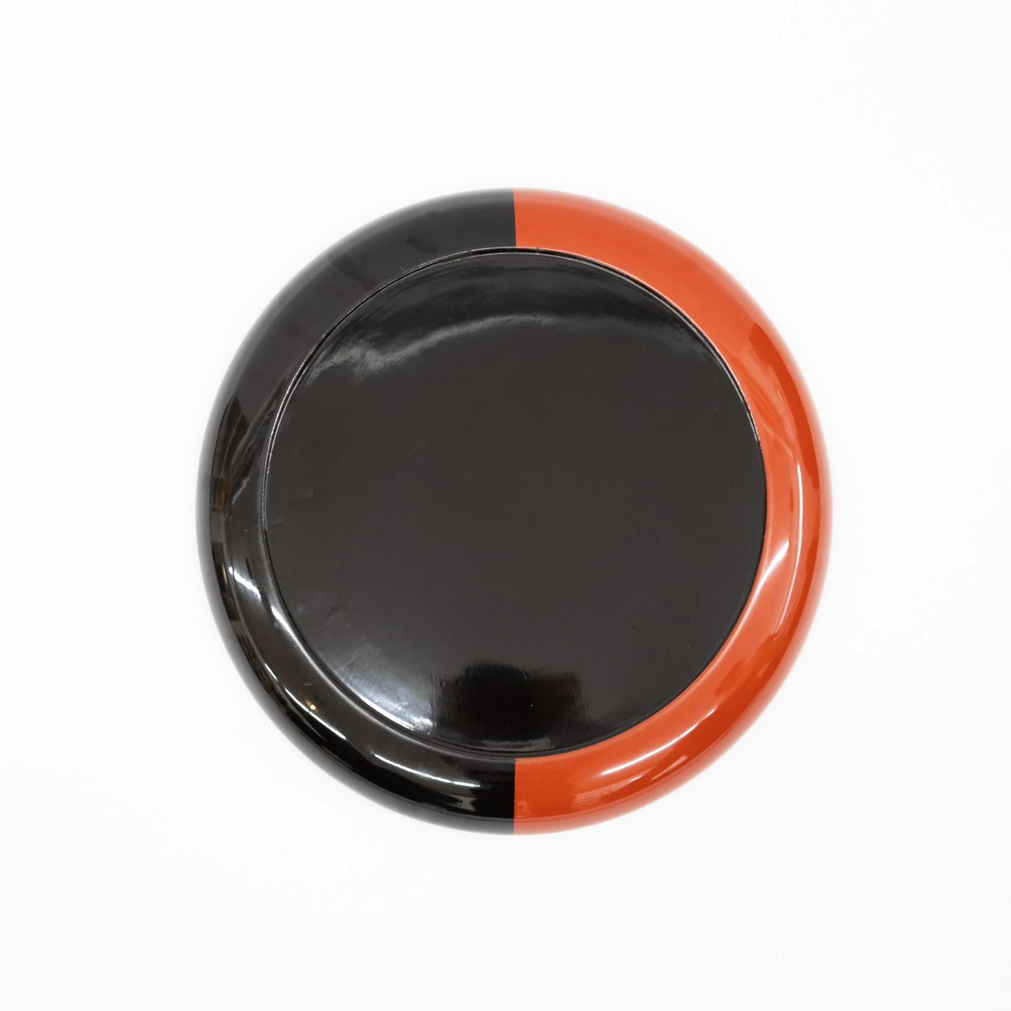 Vermillion and Black Lacquerware Tray - Image 2