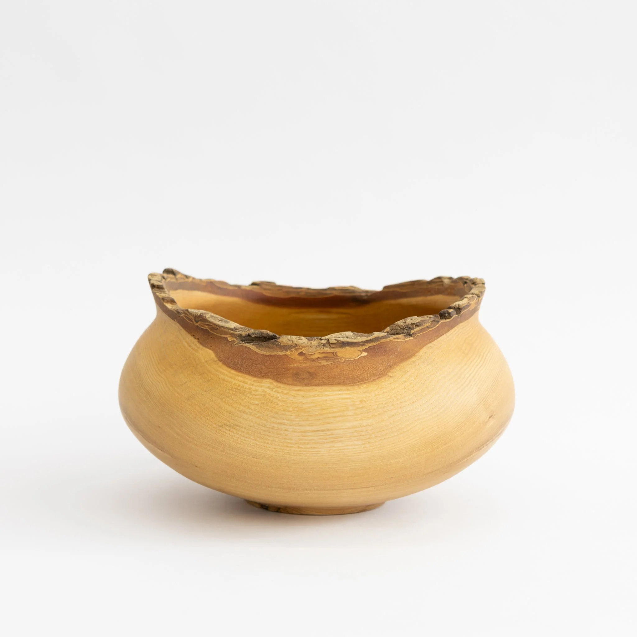 Wooden Bowl Sculpture by Kenji Usuda - Image 7