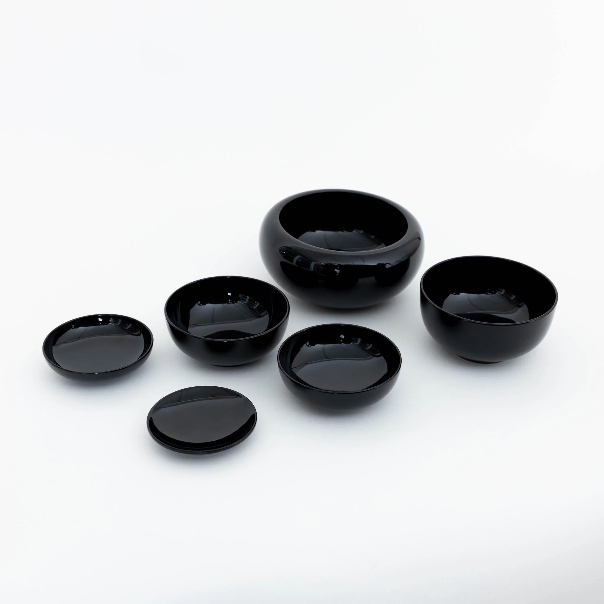 Yamanaka Ouryouki - Nesting Bowls for Monks - Image 4